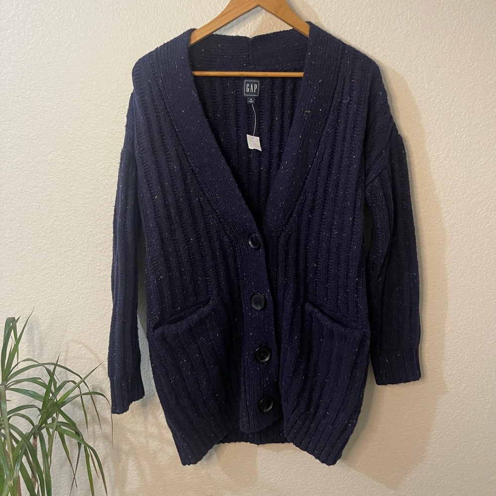 Gap Sweater